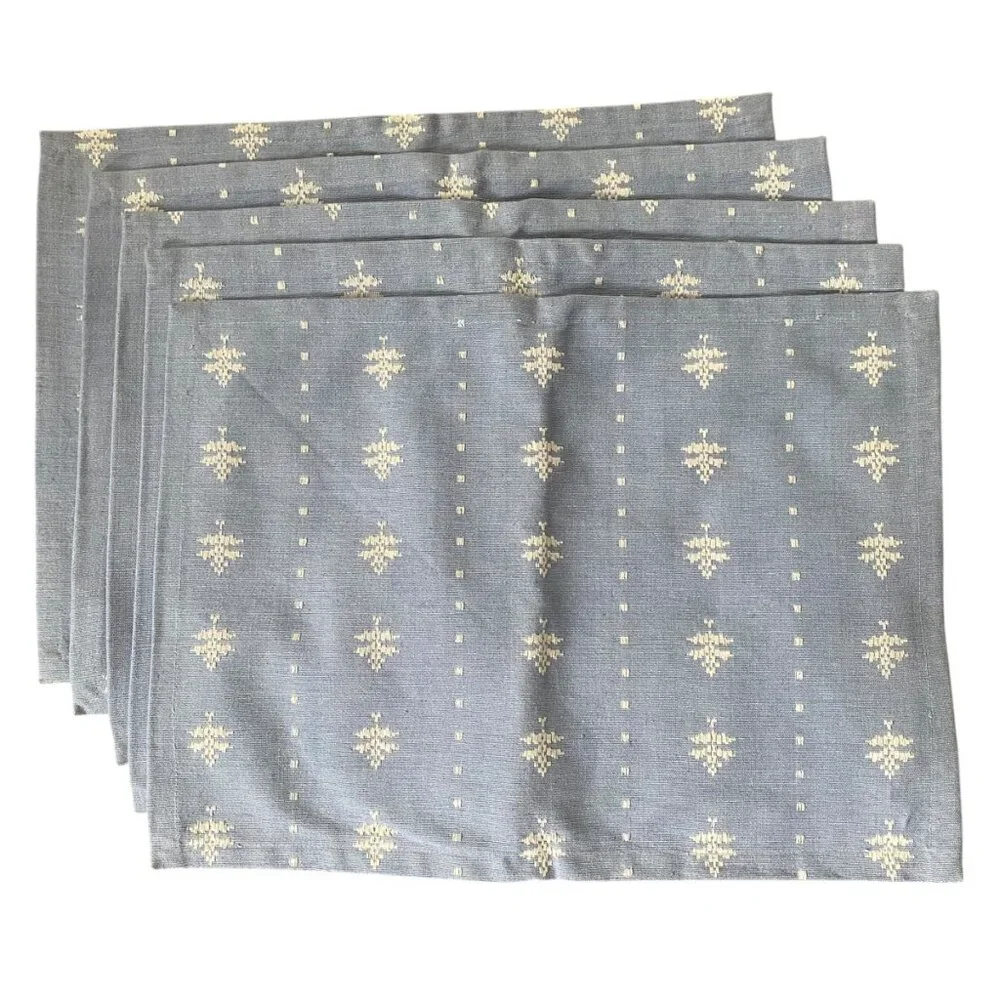Crate &‎ Barrel Winter Woods Napkins Placemats 11pcs Ice Blue Cotton Embroidered